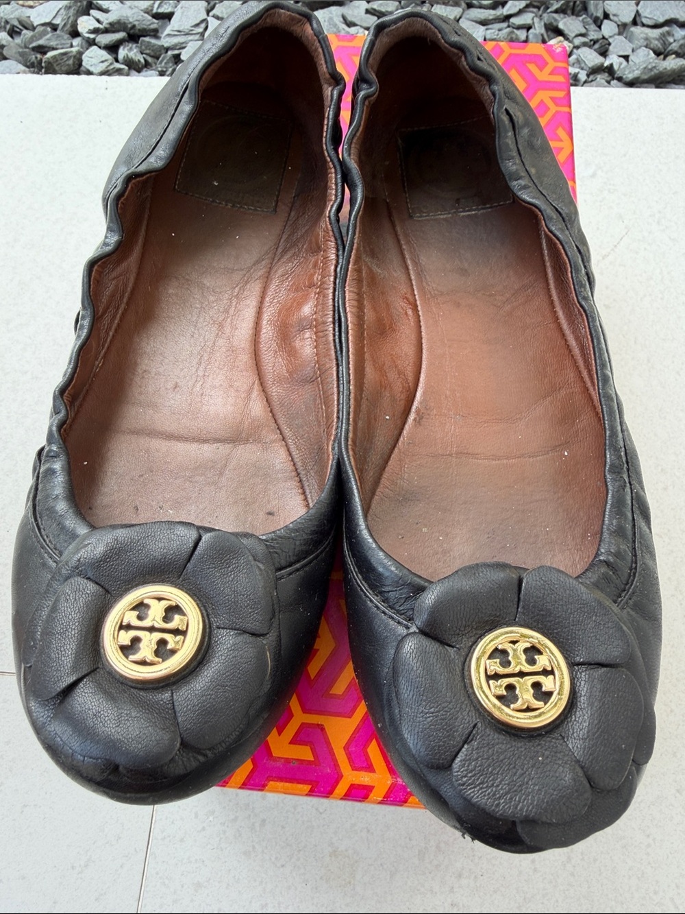 Tory Burch Black Leather Flower Logo Ballet Flats with Gold Emblem